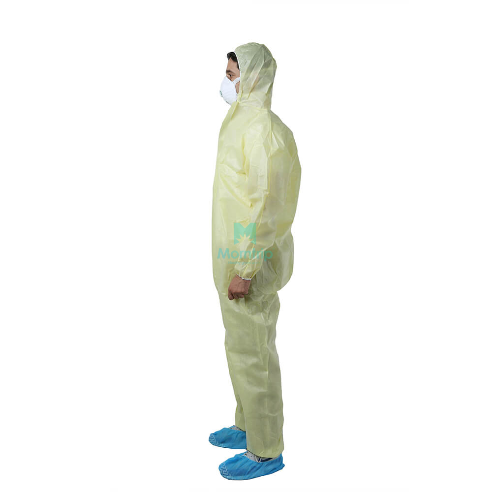 Yellow Disposable Non Woven Hooded Protective Clothing