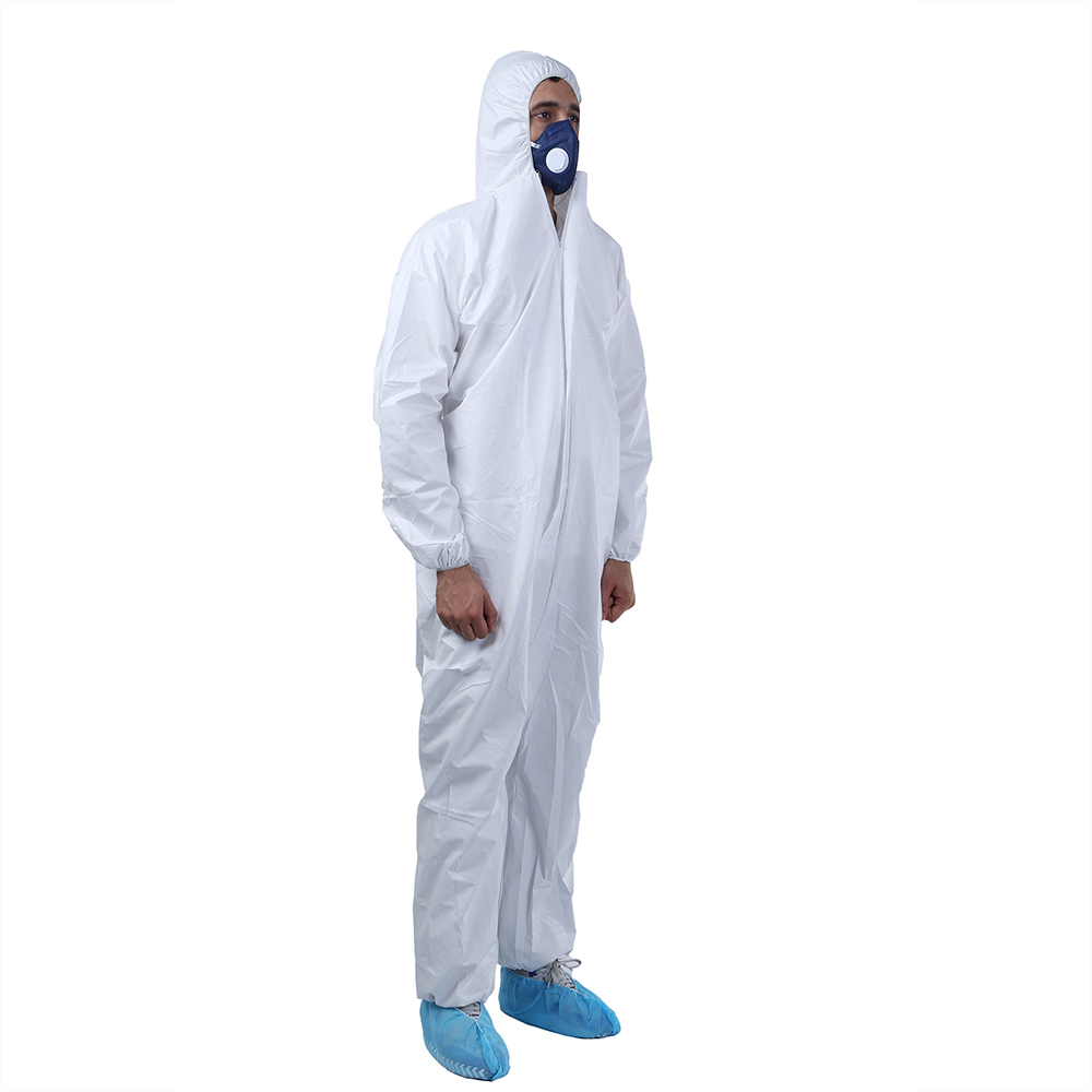 Industrial Lightweight Protective Clothing Waterproof Work Overall White Disposable Microporous Coverall